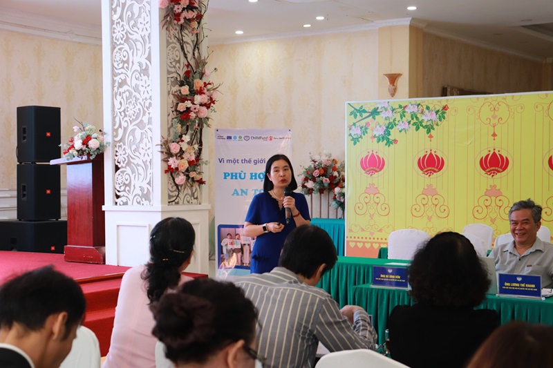 Bà Nguyễn Thị An – đại diện Nhóm Công tác về quyền trẻ em cập nhật xu hướng về vấn đề trẻ em hiện nay